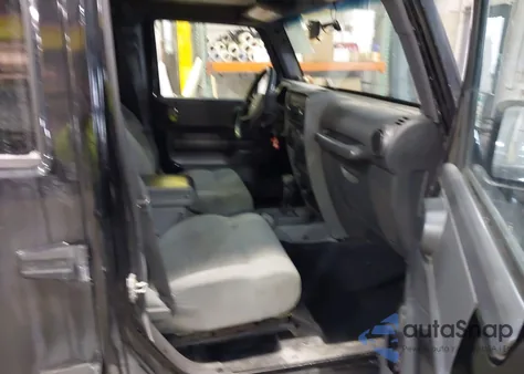 2007 Jeep Wrangler Unlimited Sahara from USA, damaged, VIN 1J4GA591X7L151032